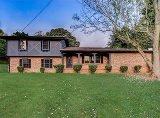 130 Hallie Ln, Atlanta, GA 30349