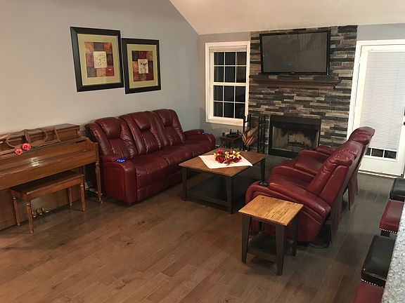 Living room & wood fireplace