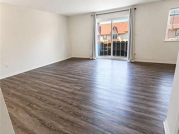 2nd image of 6224 Robinson St APT 4