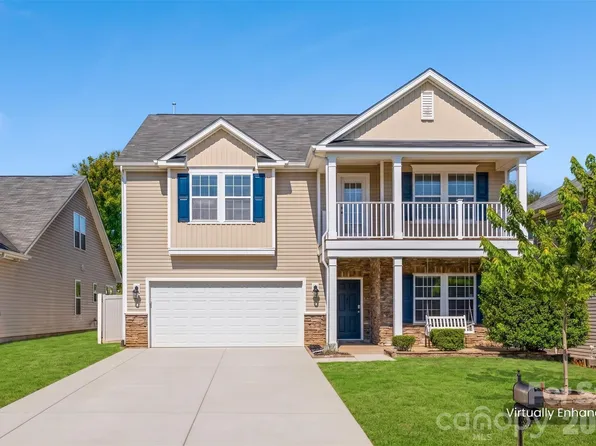 1059 Albany Park Dr, Fort Mill, SC 29715