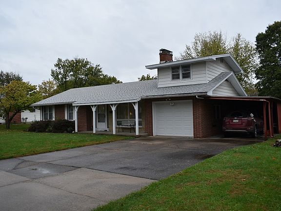 3rd image of 15 Kellwood Dr