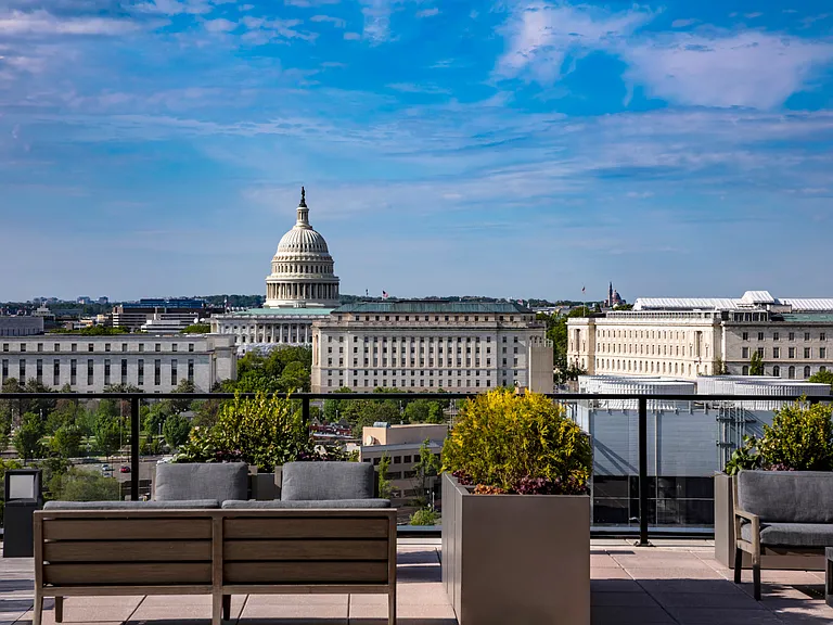 NOVEL South Capitol — Photo 25