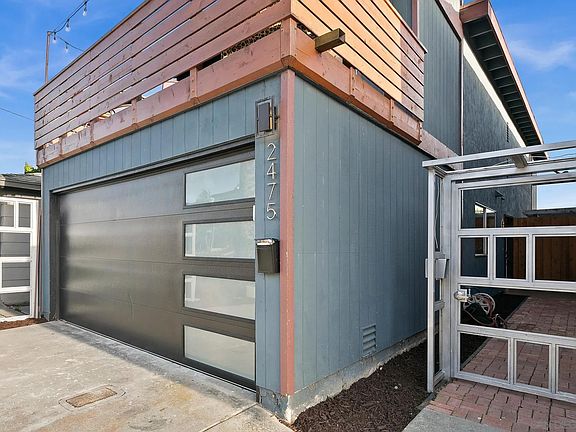 3rd image of 2475 Beryl St