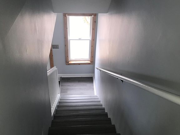 3rd image of 6704 Bryant St APT B