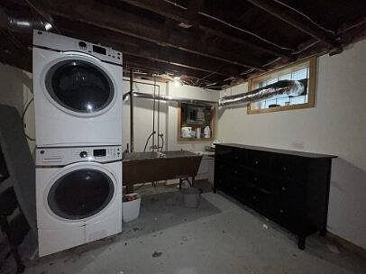 5th image of 3520 17th Ave S