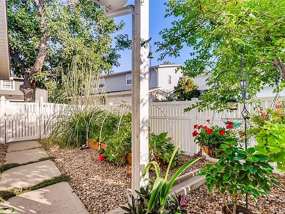 4th image of 2748 S Xanadu Way