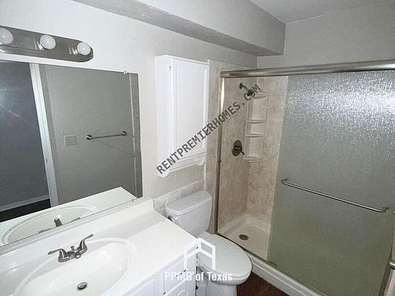 2nd image of 8101 N Brookside Dr