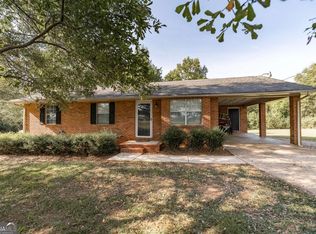 209 Hargrove Lake Rd, Crawford, GA 30630