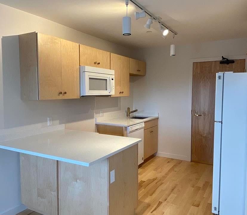 8 Government Way 203, Somersworth, NH 03878 Zillow