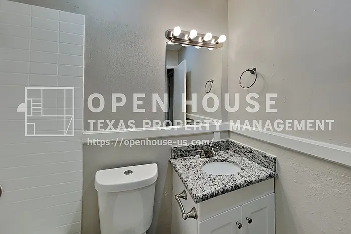 414 Oak Ridge Pl — Photo 16