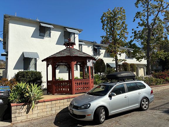 3rd image of 1387 Eagle Vista Dr