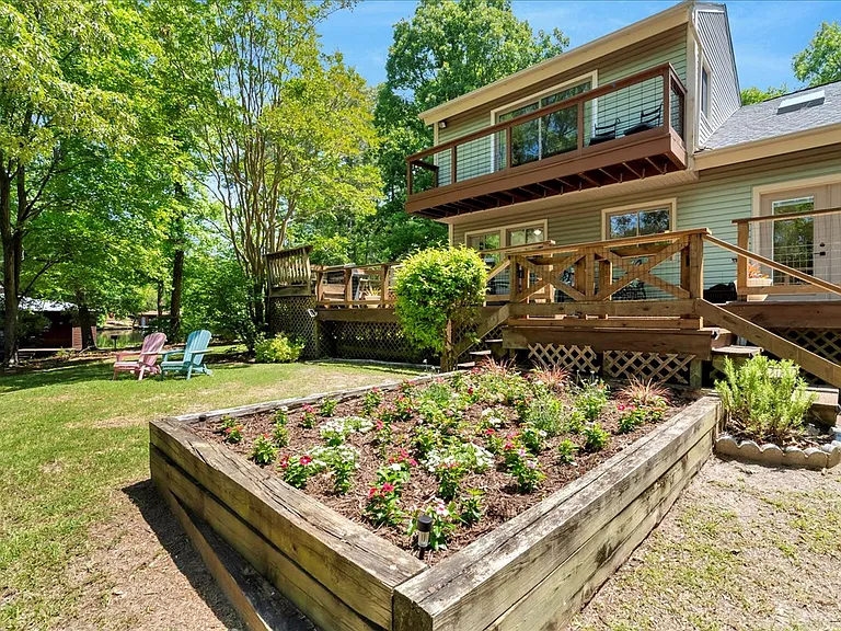 296 Milton Dr — Photo 40