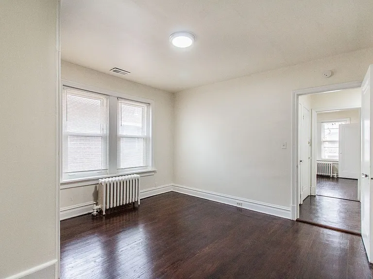 (287) 7120 Dartmouth Ave — Photo 8