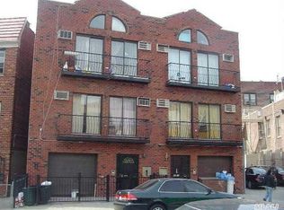 40-16 60th St, Flushing, NY 11377