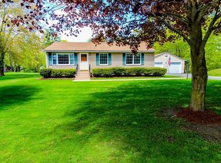 95 Underwood Rd, Woodstock, CT 06281