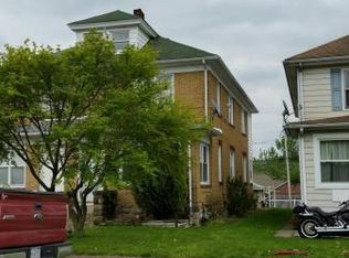 633 8th St, Selinsgrove, PA 17870
