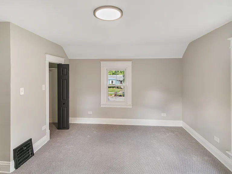 152 Burr Oak Rd — Photo 11