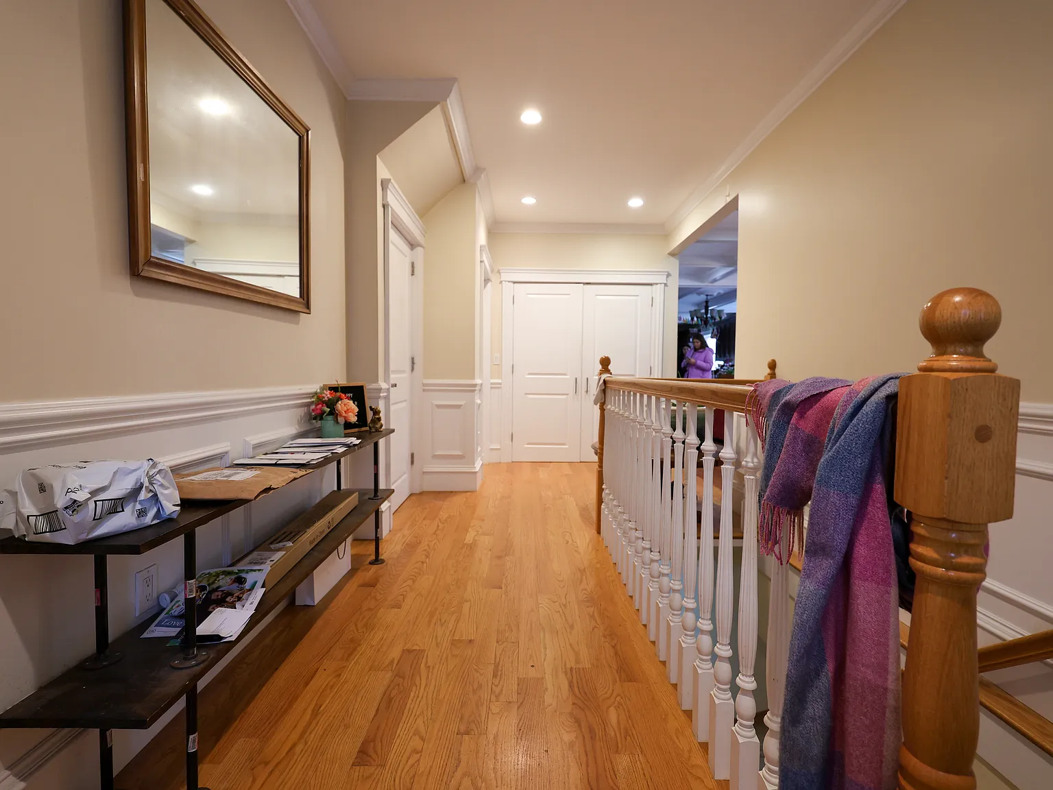 5 bed, 2000 sqft, $5,900 — Photo 4