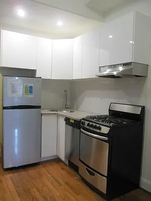 Rented by Centric New York | media 27