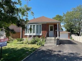 282 Beta St #BASEMENT, Toronto, ON M8W4J1