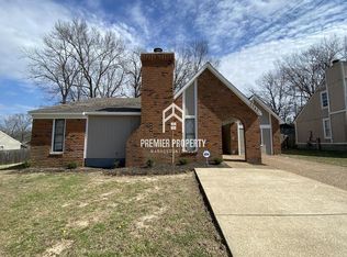 3340 Hanna Dr, Memphis, TN 38128