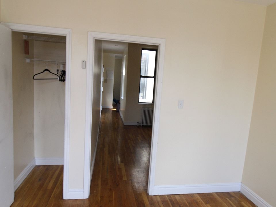 2nd image of 462 9th Ave APT 5
