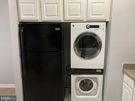 3rd image of 2506 Markham Ln APT 1