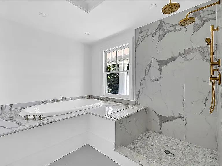 159 E Shore Rd — Photo 21