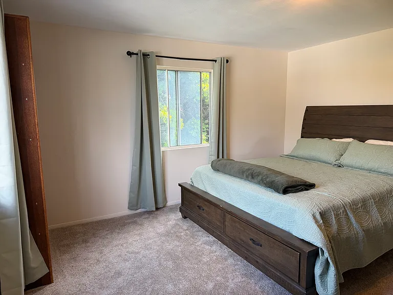 14902 Eastwood Ave — Photo 17