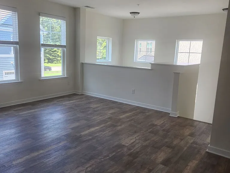 4159 Northridge St — Photo 3
