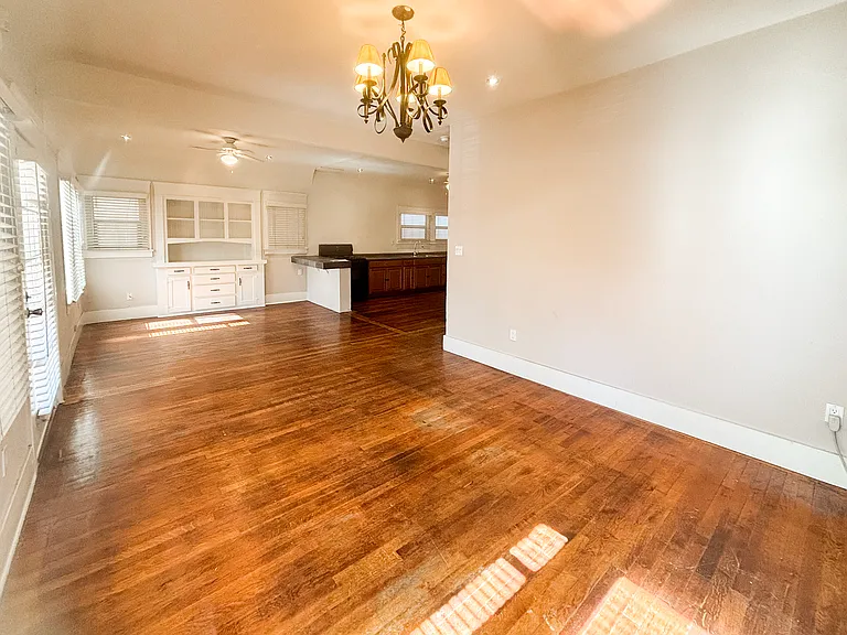2055 Kettner Blvd — Photo 8