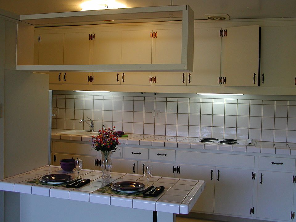 1st image of 14 Garden Ct