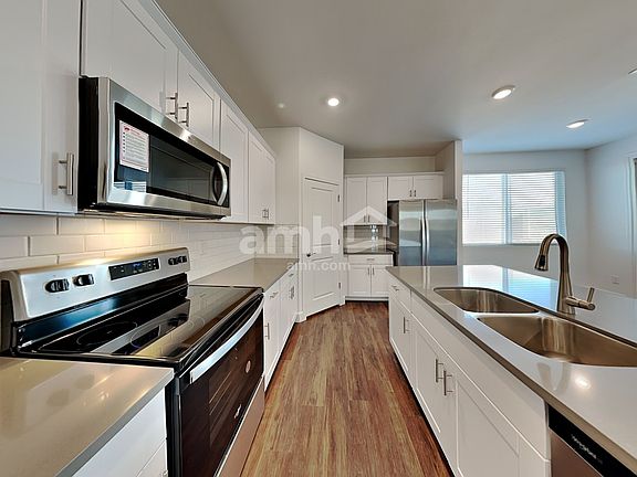 3rd image of 6092 W Paseo Hilario