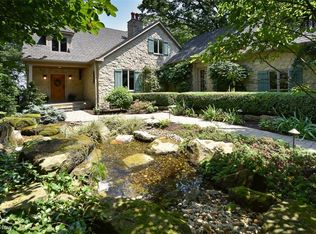 25550 Lake Rd, Bay Village, OH 44140