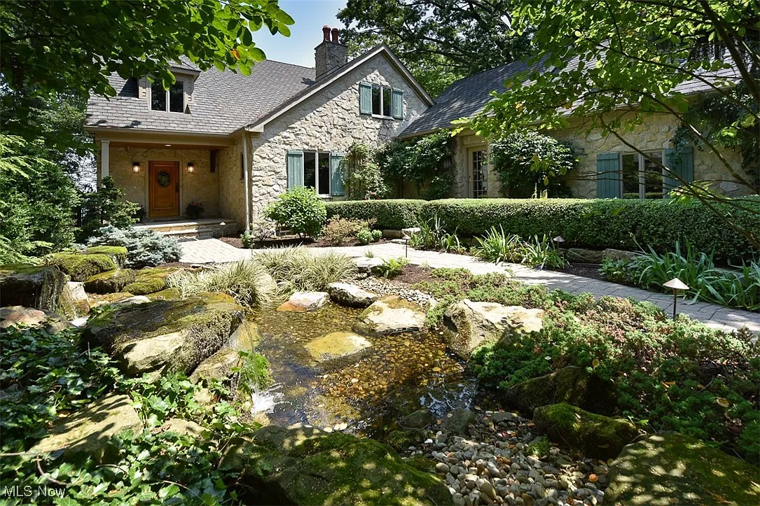 25550 Lake Rd photo 1