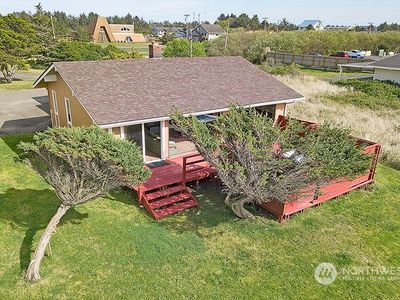 827 Ocean Shores Boulevard, Ocean Shores, WA, 98569