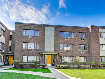 3441 W Bryn Mawr Ave #1-E, Chicago, IL, 60659