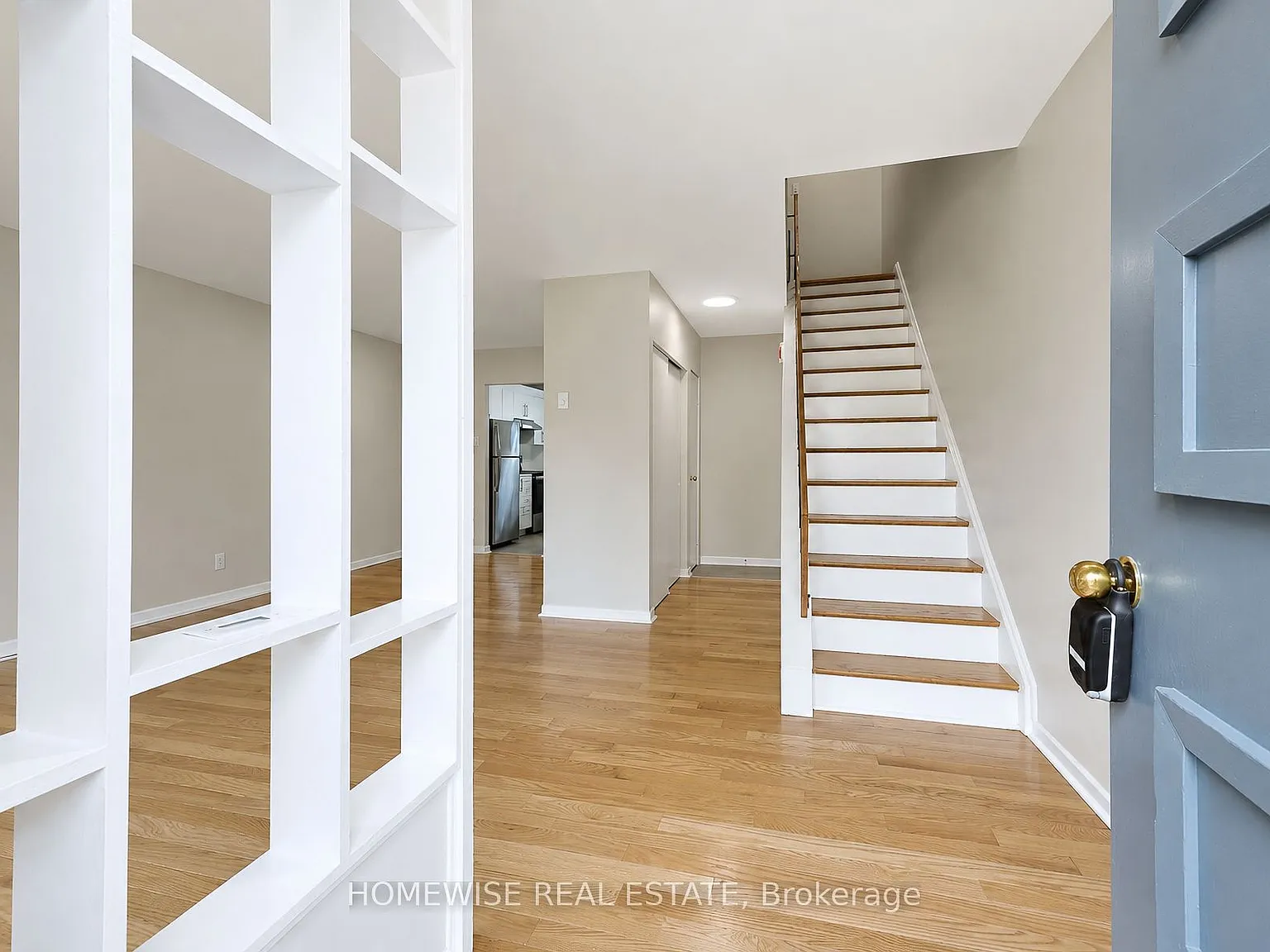 4 bed, $3,399 — Photo 2