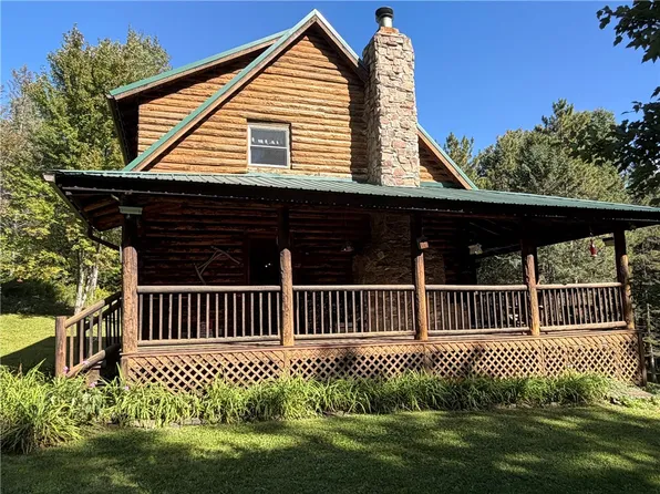 122 Deerfield Ln S, Smyrna, NY 13464