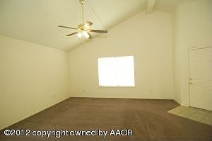 4th image of 1529 SE 12th Ave