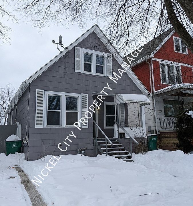 1st image of 132 Carl St