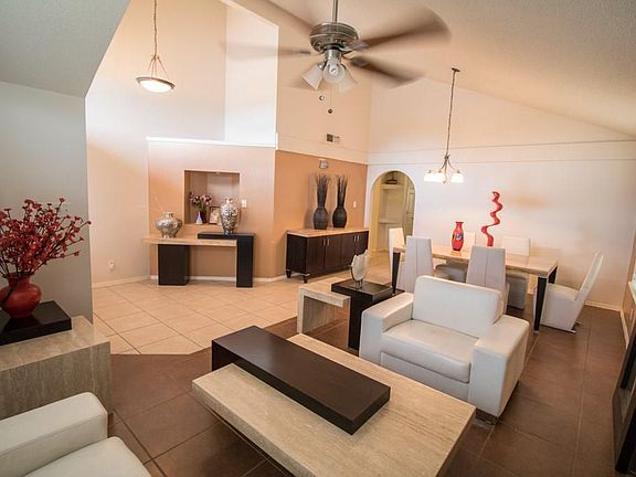 3rd image of 12469 Paseo Blanco Dr