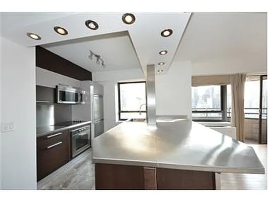 Rented by Douglas Elliman | media 4