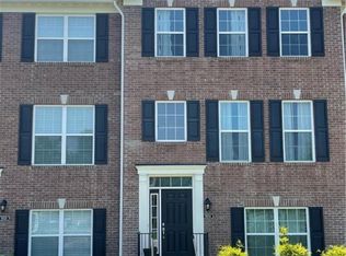 9054 Mercer Dr, Fishers, IN 46038