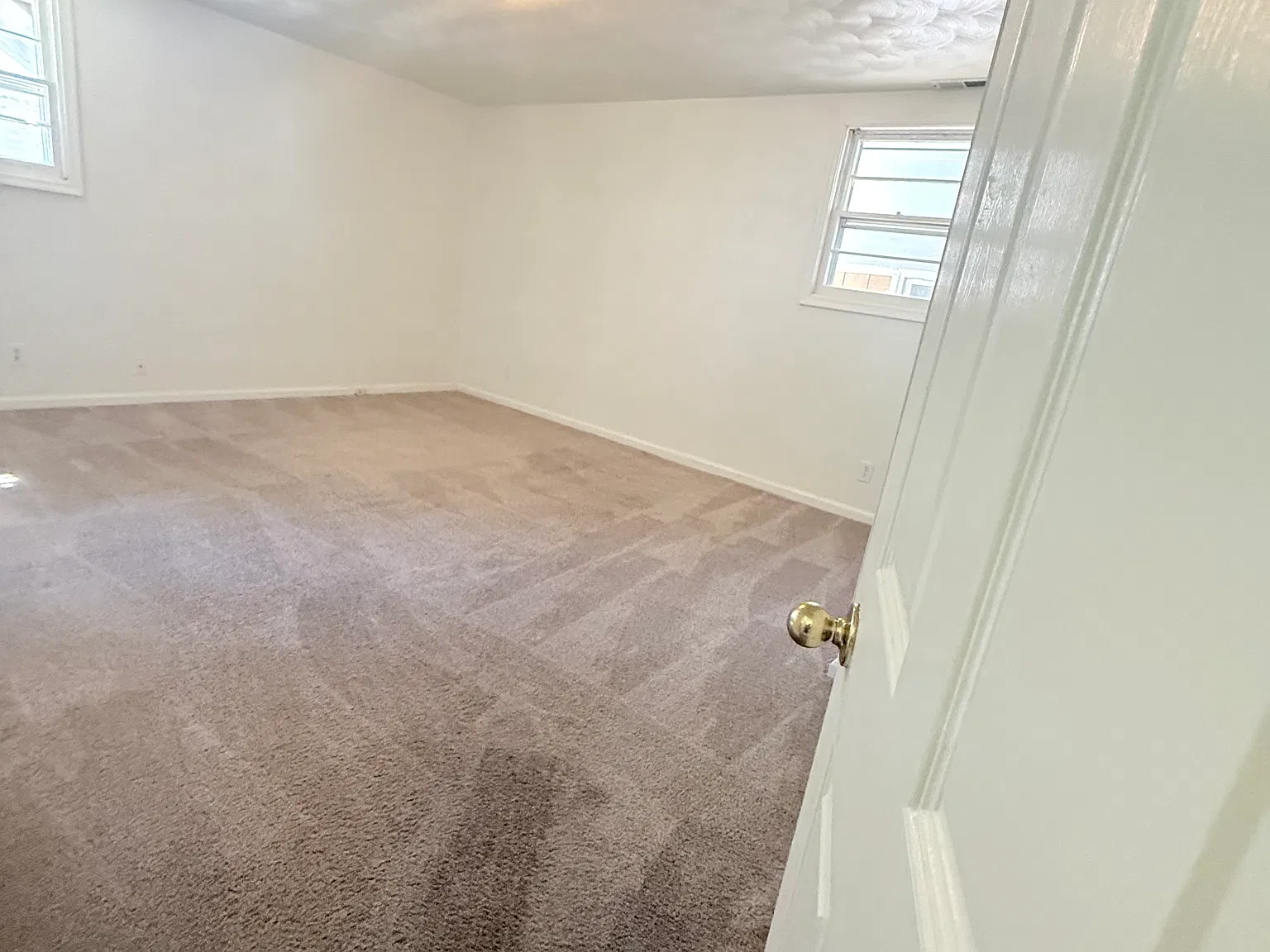 3 bed, 1512 sqft, $2,150 — Photo 3