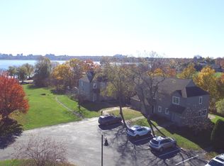 28 Back Cove Estates Rd #28, Portland, ME 04103