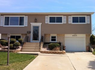 20055 Lakewood Ave, Lynwood, IL