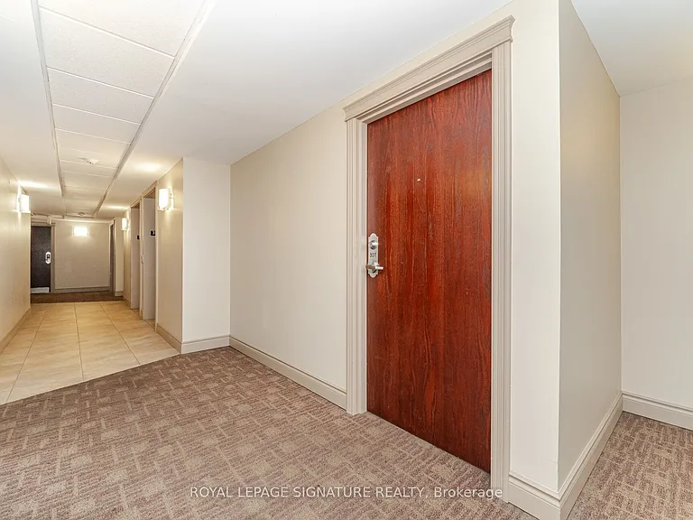 47 Caroline St N #307 — Photo 4