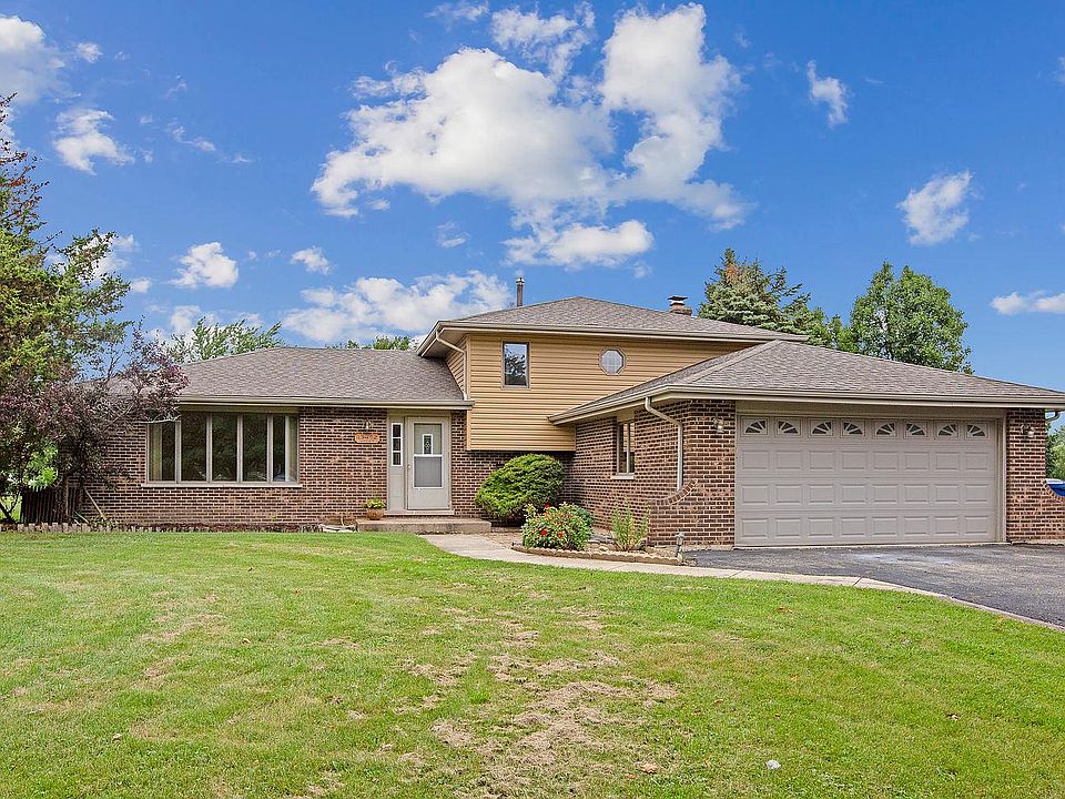 1st image of 13652 W Larkspur Dr
