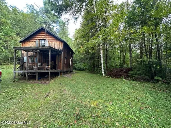 L3.000 Pepper Hollow Road, North Hudson, NY 12855